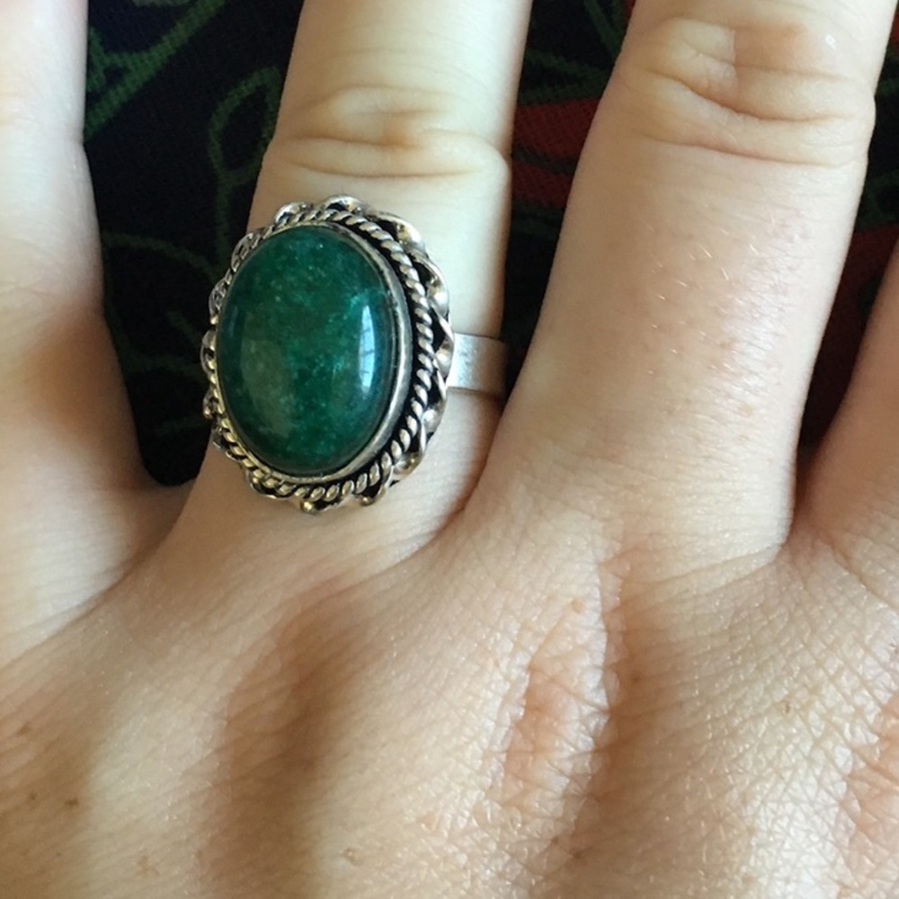 LF ring brand new